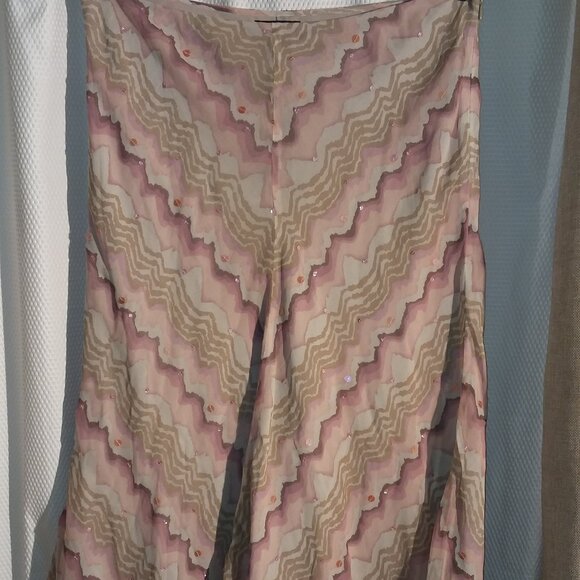 100% Silk Skirt fit and flare midi - Picture 1 of 6